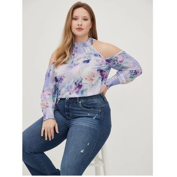 TORRID Top - Picture 2 of 12